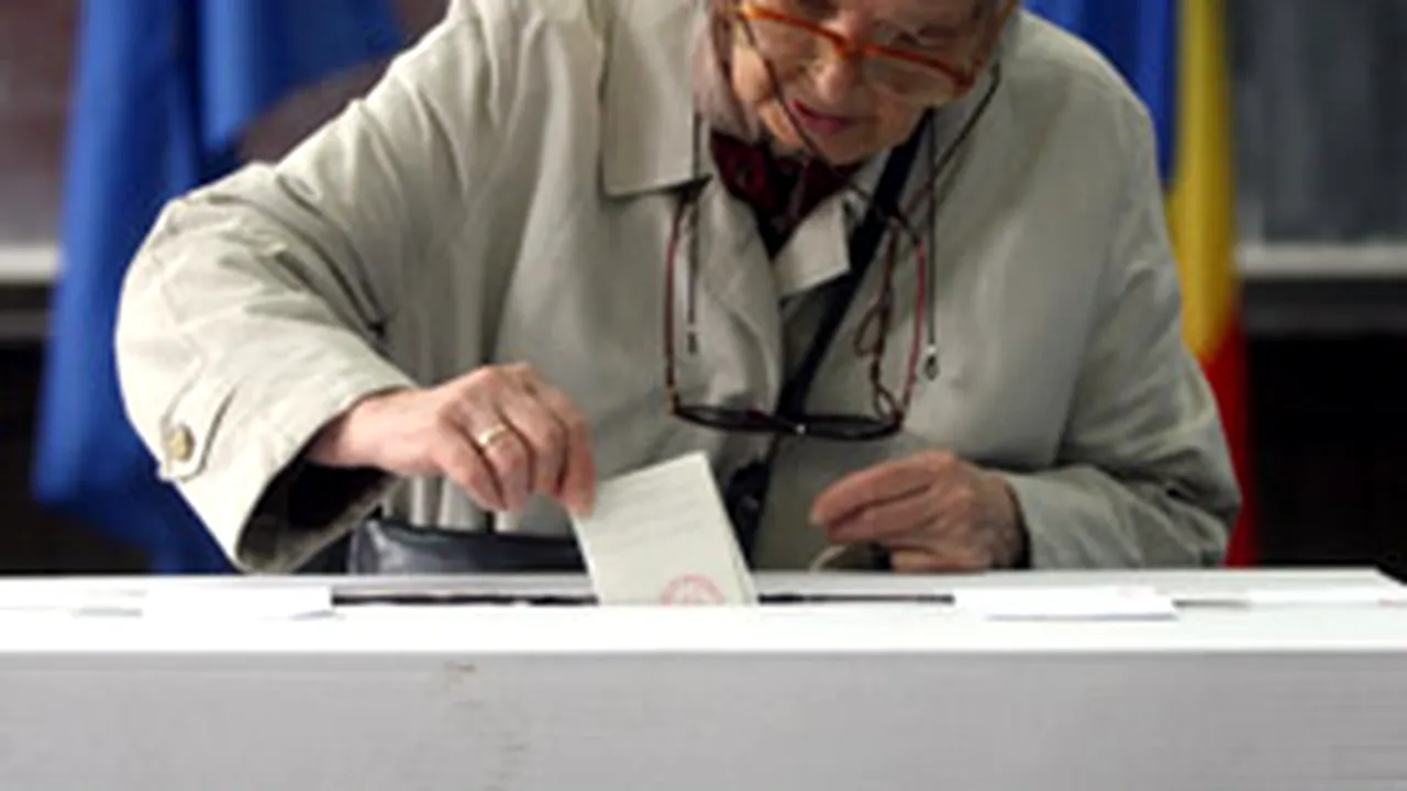 Patru partide pe prima pagină a buletinelor de vot pentru PE