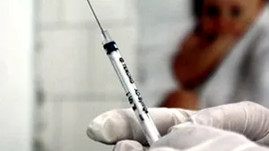 Dozele parţiale sunt la fel de eficiente ca administrarea întregului vaccin