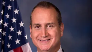 Doi congresmani, testaţi pozitiv pentru coronavirus. Mai mulţi parlamentari au fost forţaţi să se izoleze