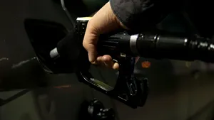 Preţul petrolului a crescut marţi cu 7%