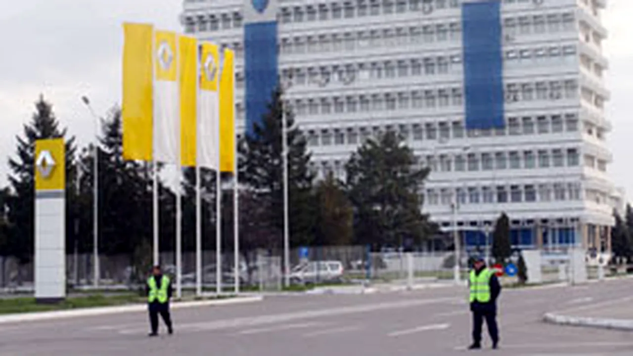 Dacia Piteşti contestă în instanţă legalitatea grevei generale