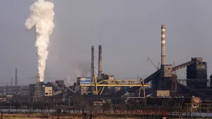 Rusia este dispusă să permită trupelor ucrainene să părăsească combinatul siderurgic din Mariupol. Cu o condiţie