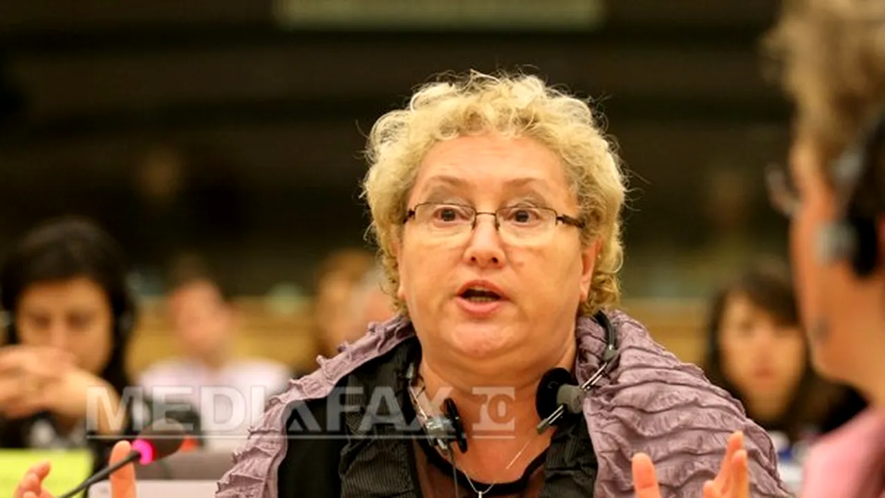 Renate Weber critică dur rezoluţia adoptată în PE şi raportul MCV: Sunt documente superficiale