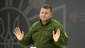 Fostul șef al armatei ucrainene avertizează că SUA „distrug” ordinea mondială: „Nu este vorba doar de axa răului”