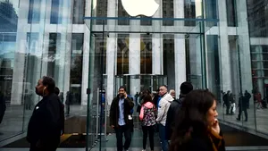 Apple investeşte 1,7 miliarde de euro în Europa pentru construirea a două centre de date