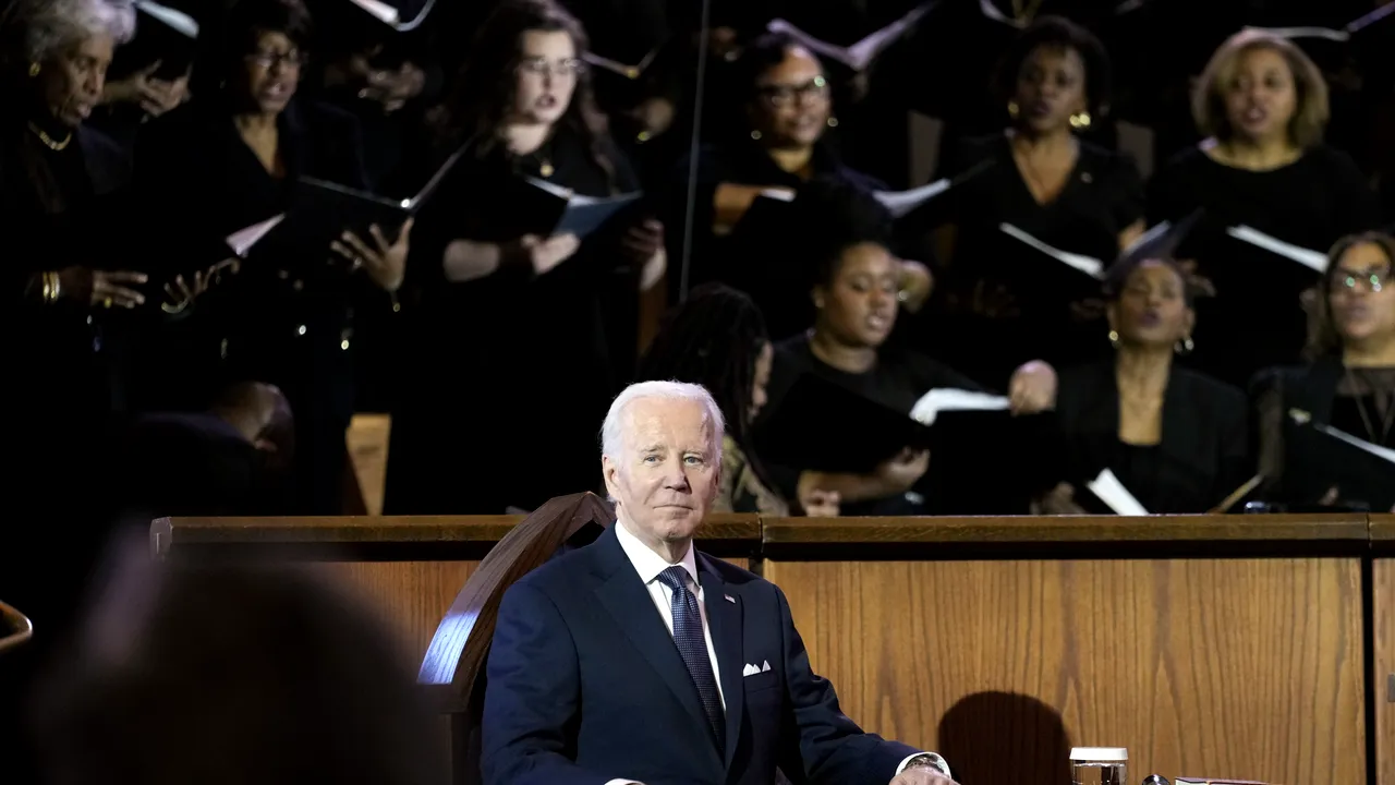 Un congresman democrat admite că documentele depistate la Biden ar putea fi risc de securitate