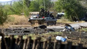 Kievul şi separatiştii proruşi au semnat un acord preliminar de ARMISTIŢIU. Poroşenko afirmă că împărtăşeşte cu Putin responsabilitatea ca armistiţiul să dureze