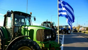 Guvernul Greciei promite fermierilor mai multe beneficii pentru a pune capăt protestelor