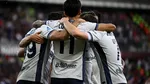 Inter Milano învinge Torino cu 2-0 într-un meci marcat de furtună și egalează Napoli