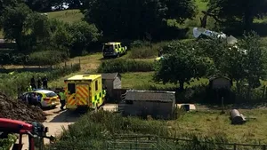 Două persoane au murit după prăbuşirea unui avion ultrauşor în Marea Britanie