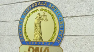 Dosar de mită la DNA pentru un medic de la Obregia. Şefa Laboratorului de Analize nu poate să justifice o sumă importantă de bani