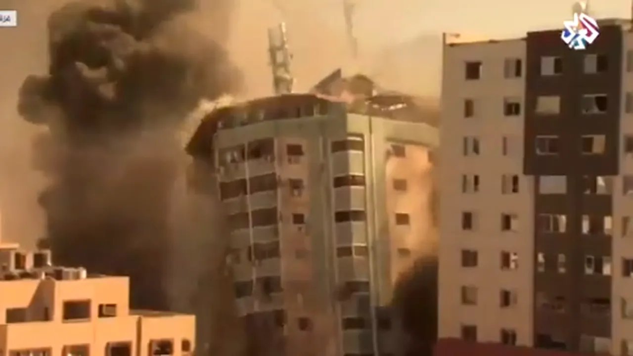  Motivele atacului israelian asupra clădirii din Gaza în care se aflau birourile mai multor redacţii internaţionale. Hamas depozita un sistem de bruiaj