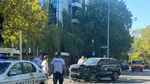 Accident grav în Capitală: șoferul unui Mercedes a fugit după impact, o femeie a ajuns la spital