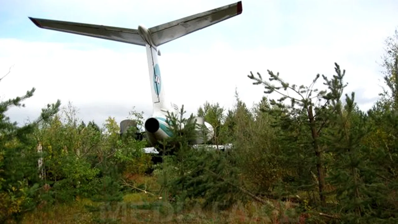 Aterizare uimitoare a unui avion de linie rusesc în taiga - VIDEO