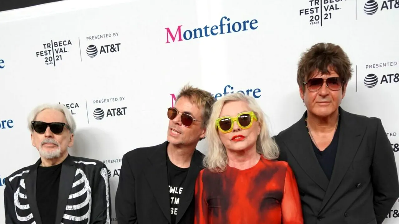 Bateristul trupei Blondie a murit la vârsta de 70 de ani