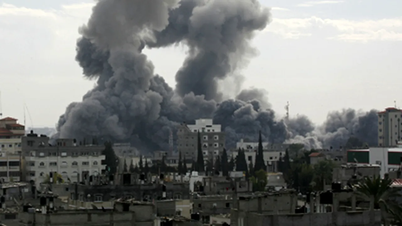 Cel puţin 205 de morţi, potrivit unui nou bilanţ al raidurilor israeliene din Fâşia Gaza (Galerie Foto)