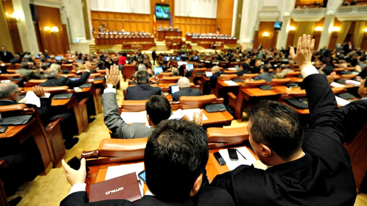 Senatul a adoptat, în forma iniţială, modificările Legii 304/2004 privind organizarea judiciară, după ce preşedintele Iohannis a cerut reexaminarea 