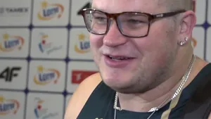 Polonezul Fadjek, campion mondial la aruncarea ciocanului, şi-a plătit taxiul cu medalia de aur