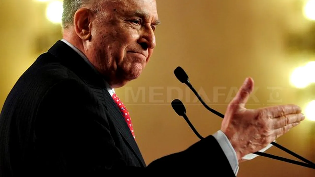 Iliescu: Băsescu trebuia să se aştepte la huiduieli, nu e o surpriză