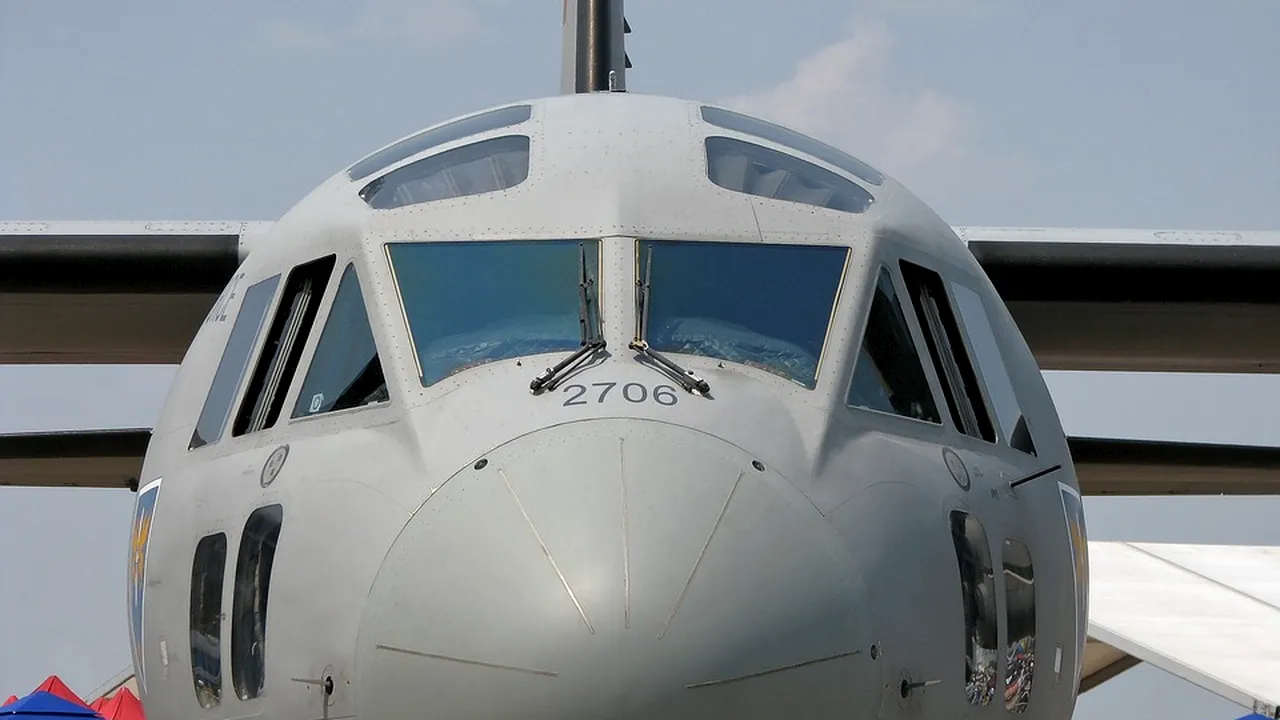 Misiune umanitară a MApN: Pacient cu arsuri, transferat în Italia cu o aeronavă Spartan