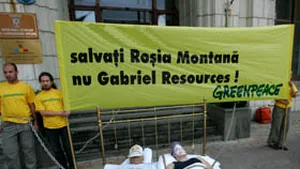 Greenpeace şi Alburnus Maior îl susţin pe Korodi în procesul intentat de RMGC