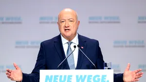 Cancelarul Austriei cere revizuirea legislației UE privind azilul, pe fondul ascensiunii extremei drepte