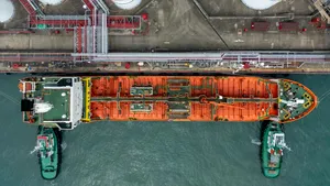 Valoarea exporturilor de petrol ale Norvegiei a atins un nivel record pe fondul războiului din Orientul Mijlociu