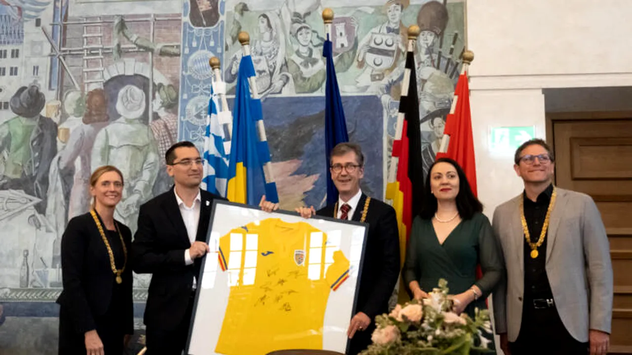 Delegaţia naţionalei de fotbal a României a fost primită în recepţie la Primăria Würzburg