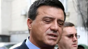 Senatorul Bădălău a venit la DNA, să dea declaraţii în dosarul evaziunii