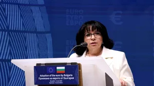 Bulgaria o ia pe urmele României la capitolul cheltuieli: Datoria țării vecine va exploda anul viitor