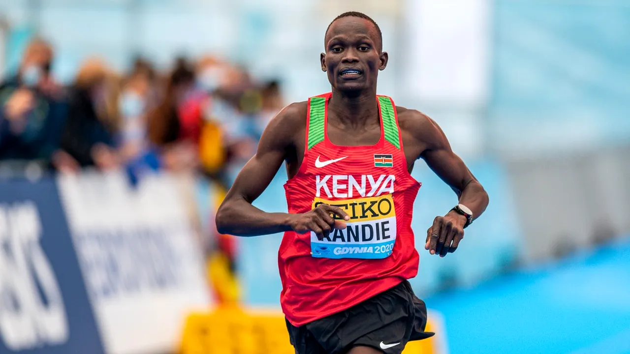 Nou record mondial la semimaraton: kenyanul Kibiwott Kandie, primul atlet ce a reuşit să coboare sub 58 de minute