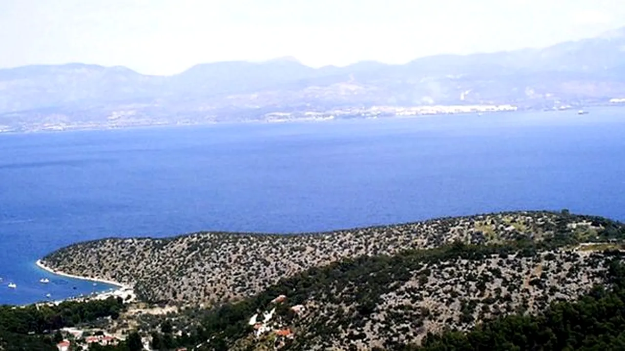 Insulele greceşti se confruntă cu criza apei, când sezonul turistic îşi intră în drepturi