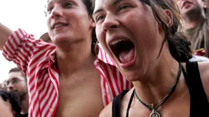 Un nou record mondial la sărut