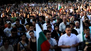 Locuitorii din Katuniţa protestează din nou: 