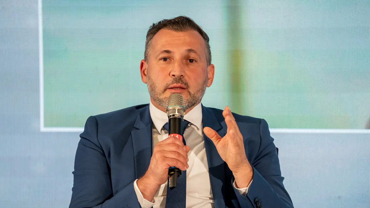Ştefan Stavrositu, CEO, BCR Asigurari de Viaţă: Avem 400.000 de clienţi în total. Investim într-un canal propriu de distribuţie 