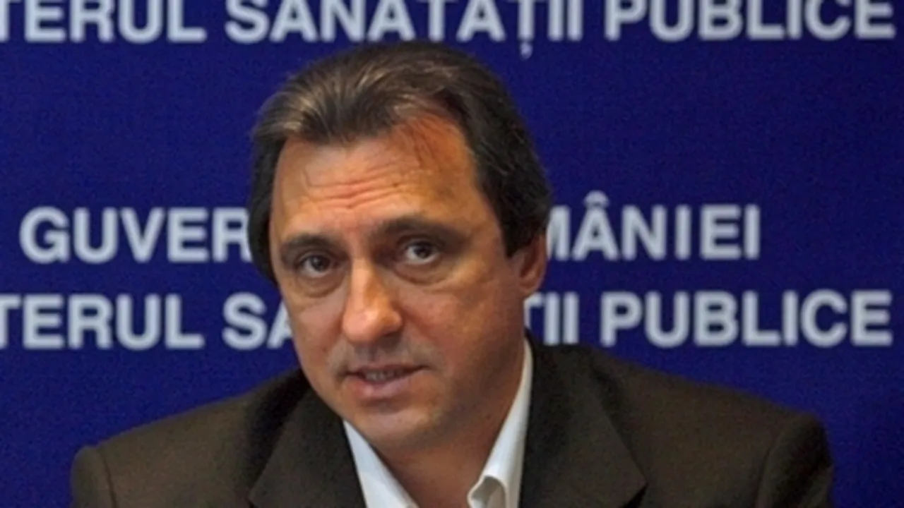 Romanian Unions Push For Differentiated Wage Cuts; President Opts For Linear Cuts