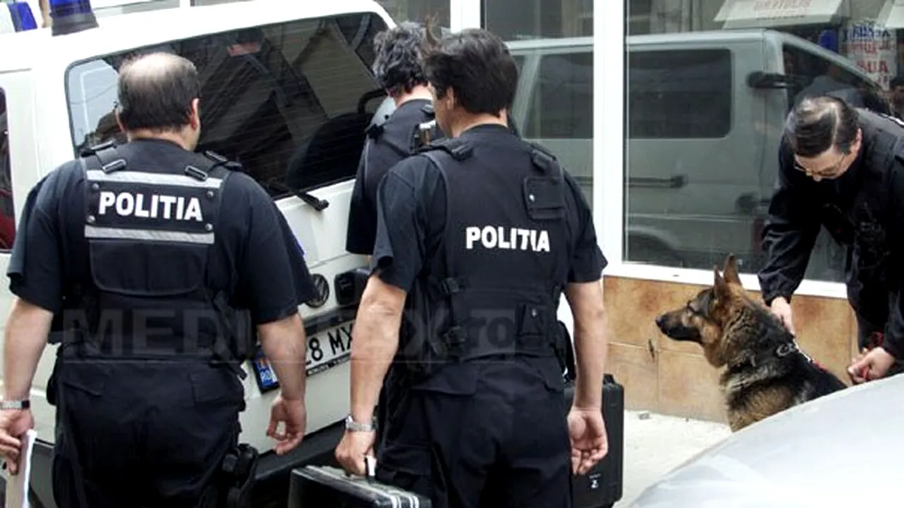 Incidentul de la Iaşi: În clădirea Universităţii 