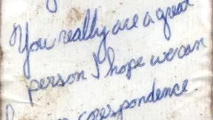 Un mesaj dintr-o sticlă aruncată în mare în Canada, regăsit după 28 de ani în Croaţia. Ce conţinea mesajul