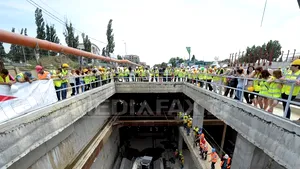 Ministrul Transporturilor: Traficul la suprafaţă în Drumul Taberei, afectat de lucrări la metrou, reluat în decembrie