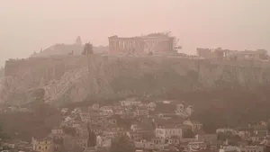 MAE avertizează asupra furtunilor puternice care vor afecta regiuni ale Greciei 