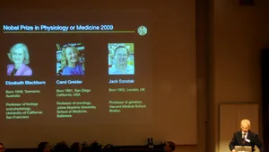 Trei savanţi americani, laureaţii premiului Nobel pentru medicină 2009