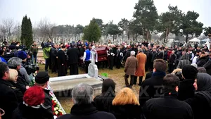 Nicolae Manea a fost înmormântat - FOTO