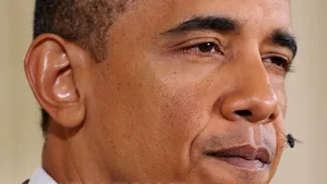 Barack Obama, deranjat de o muscă în timpul unui discurs - VIDEO, FOTO