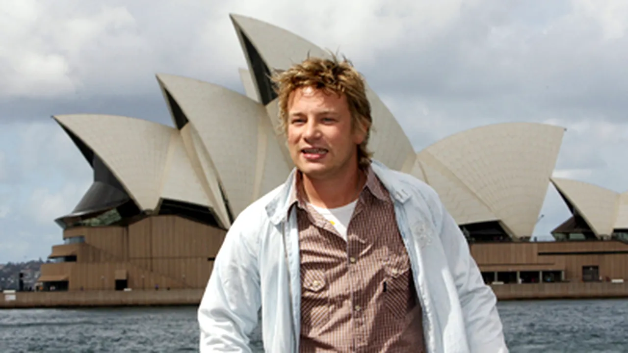 Jamie Oliver va realiza un serial dedicat alimentaţiei sănătoase în SUA