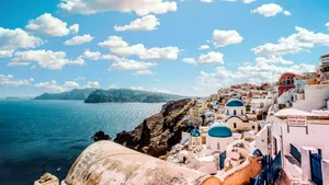 Ministerul Economiei verifică agenția Cocktail Holidays după problemele întâmpinate de turiști