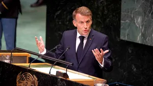 Emmanuel Macron neagă faptul că CIA ar fi informat Franța despre o posibilă operațiune cu drone rusești