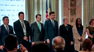 Burduja anunţă semnarea contractului pentru dezvoltarea proiectului SMR de la Doiceşti