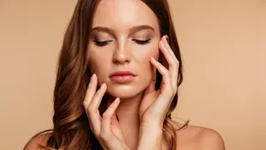 Impactul stresului asupra sănătăţii pielii şi soluţii pentru ameliorarea simptomelor