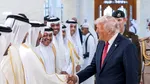 Trump încheie noi acorduri SUA – Emiratele Arabe Unite în valoare de 200 de miliarde de dolari