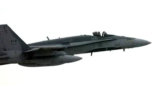 Comandantul forţelor NATO în Europa: Alianţa ar putea lua în considerare o prezenţă militară PERMANENTĂ în Europa de Est. Forţele canadiene vor rămâne acolo până la sfârşitul anului